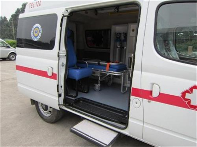 渝中救护车出租服务案例7