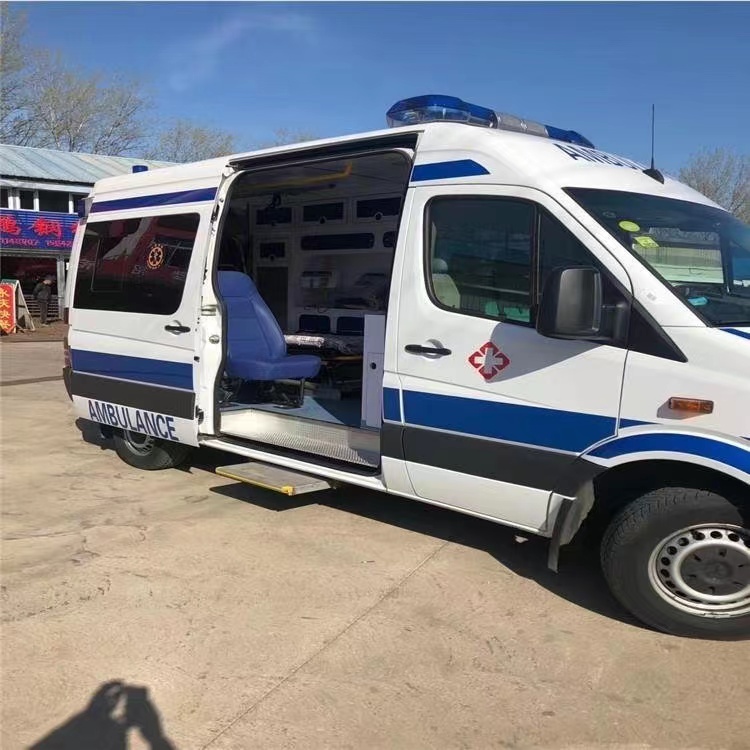 渝中私人长途救护车出租转院回家